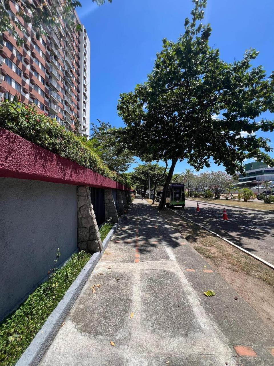 Complete In Barra Da Tijuca With A Privileged View - Cozinha, Fogao, Geladeira, Tv Smart, Ar Condicionado, Novo - Balsa A Gratis Na Rua Do E Estacionamento Gratuito * Rio de Janeiro
