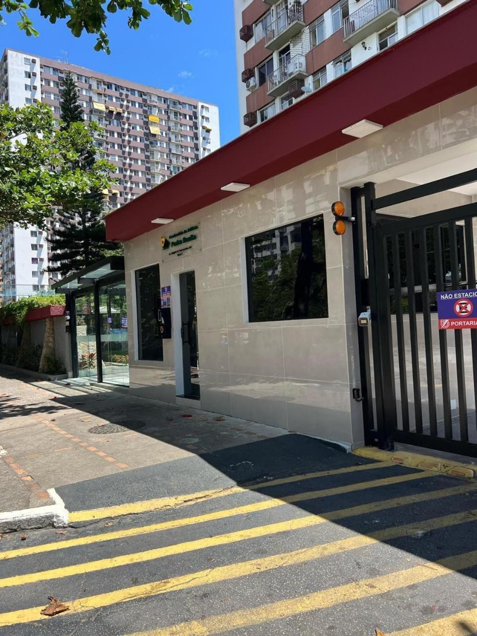 Apartamento Complete In Barra Da Tijuca With A Privileged View - Cozinha, Fogao, Geladeira, Tv Smart, Ar Condicionado, Novo - Balsa A Gratis Na Rua Do E Estacionamento Gratuito *